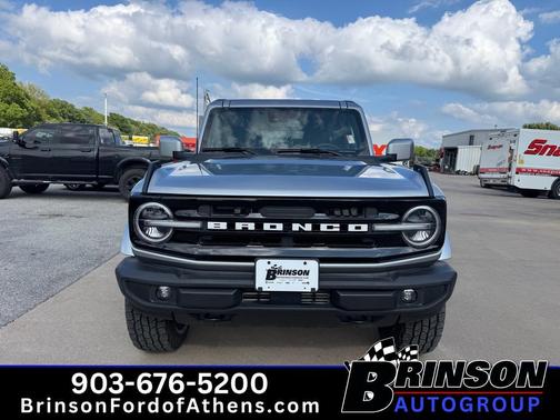 Iconic Silver Metallic 2024 Ford Bronco Outer Banks