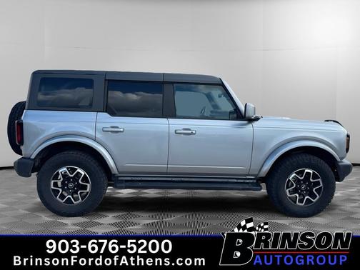 Iconic Silver Metallic 2024 Ford Bronco Outer Banks