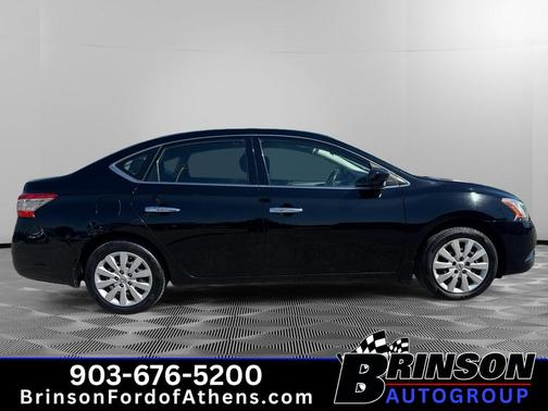 Super Black 2015 Nissan Sentra SV