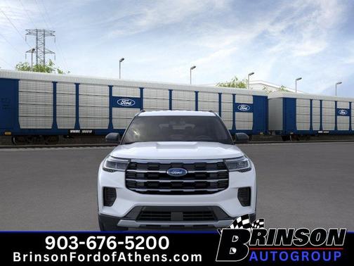 Space White Metallic 2026 Ford Explorer Active