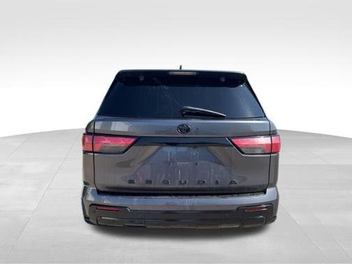 2024 Toyota Sequoia Platinum