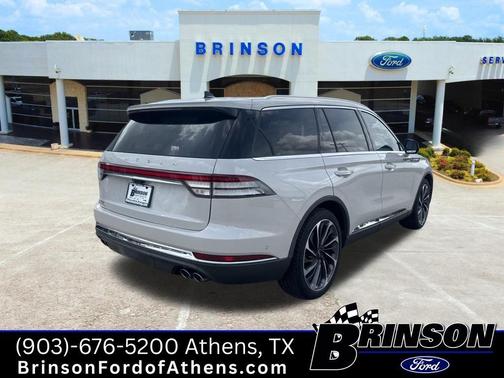 Ceramic Pearl 2023 Lincoln Aviator Reserve RWD