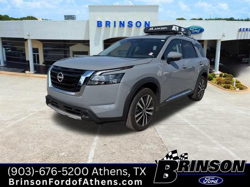 2025 Nissan Pathfinder Platinum