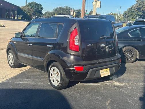 2013 Kia Soul Base