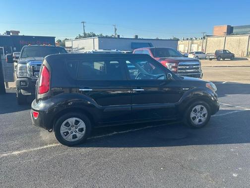 2013 Kia Soul Base