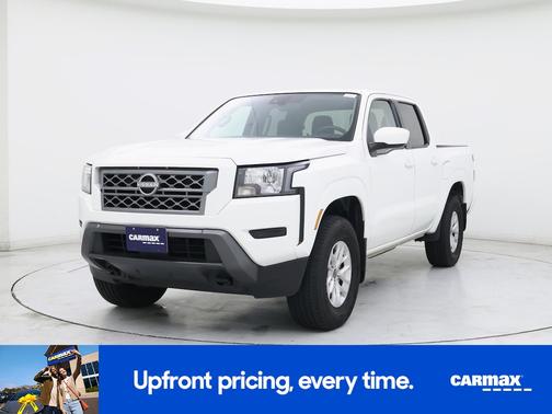 White 2024 Nissan Frontier SV