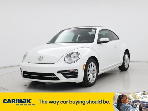 2019 Volkswagen Beetle SE