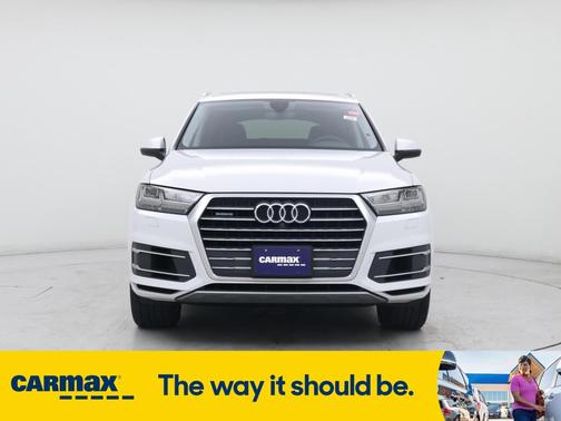 2019 Audi Q7 Premium Plus