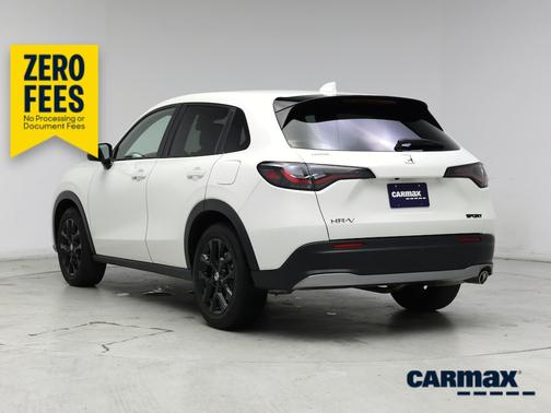 White 2024 Honda HR-V Sport