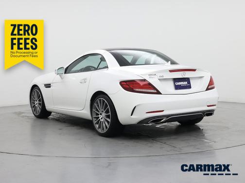 White 2017 Mercedes-Benz SLC 300