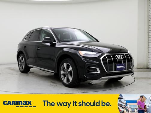 2022 Audi Q5 Premium Plus