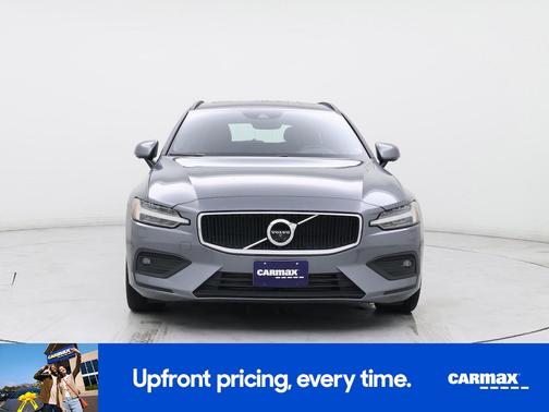 2020 Volvo V60 T5 Momentum