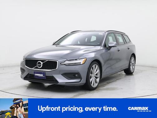 2020 Volvo V60 T5 Momentum