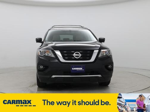 2018 Nissan Pathfinder Platinum