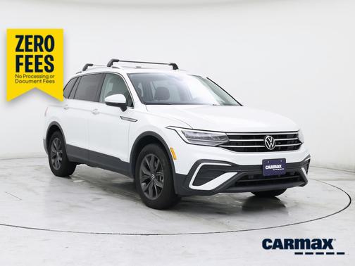 White 2023 Volkswagen Tiguan SE