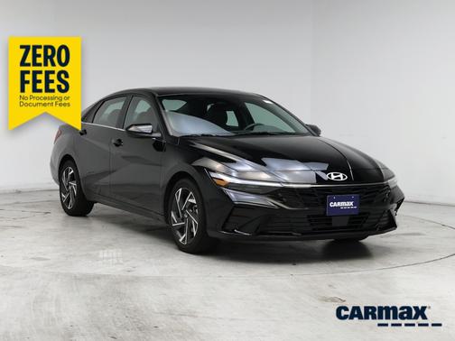 Black 2025 Hyundai ELANTRA SEL Convenience