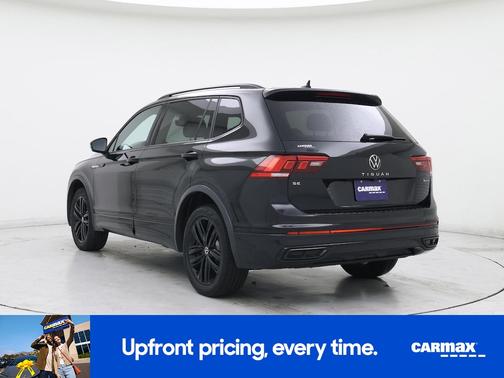 Black 2022 Volkswagen Tiguan SE R-Line Black
