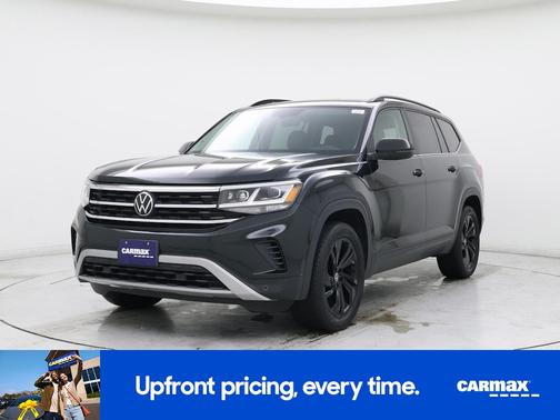 Green 2022 Volkswagen Atlas SE w/Tech