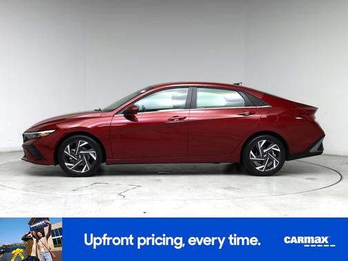 Red 2025 Hyundai ELANTRA SEL Convenience