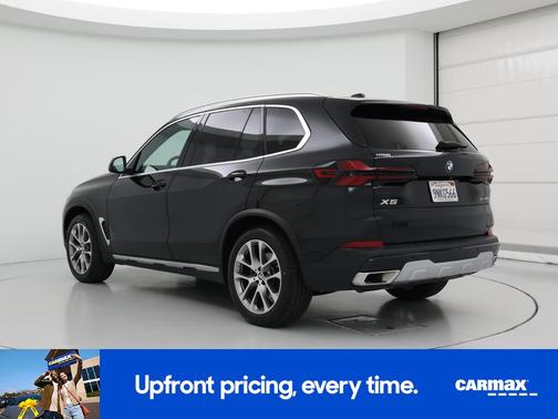 Black 2025 BMW X5 xDrive40i