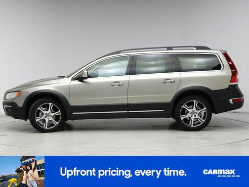 Tan 2015 Volvo XC70 T6 Platinum