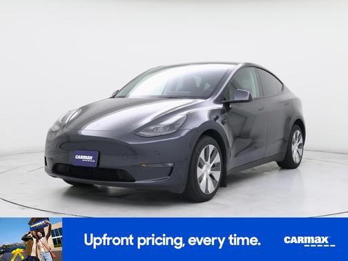 Gray 2024 Tesla Model Y Long Range