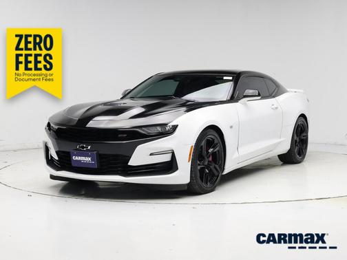 White 2019 Chevrolet Camaro 2SS