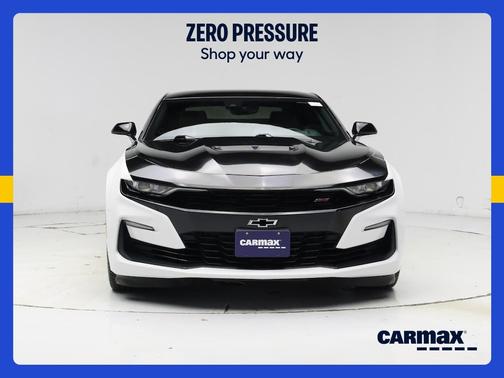 White 2019 Chevrolet Camaro 2SS