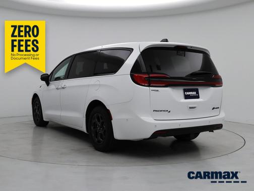 White 2023 Chrysler Pacifica Hybrid Touring L