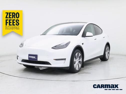 White 2023 Tesla Model Y