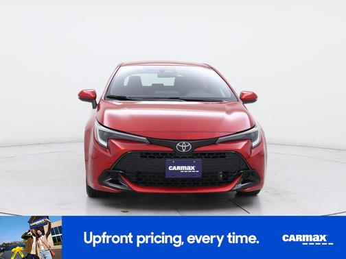 2025 Toyota Corolla Hatchback SE