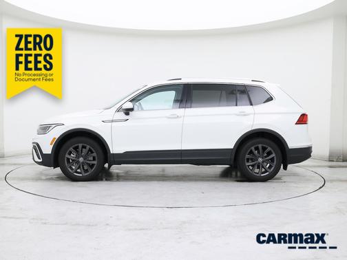 White 2022 Volkswagen Tiguan SE