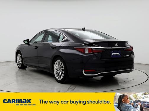 2023 Lexus ES 300h Ultra Luxury