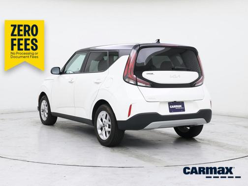 White 2023 Kia Soul S