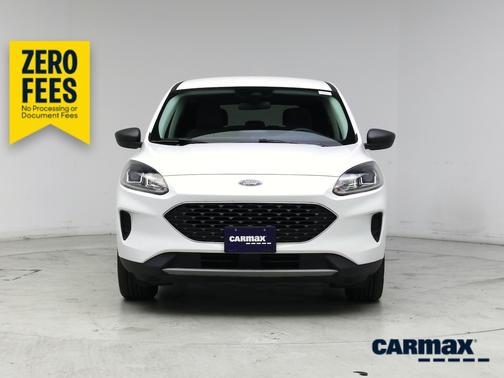 White 2022 Ford Escape SE