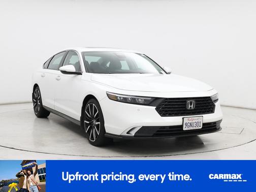 White 2023 Honda Accord Hybrid Touring