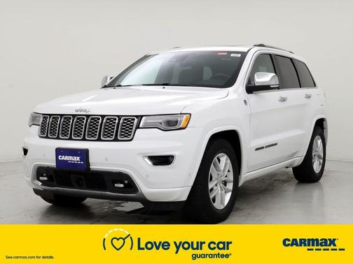 Photo 4 of 27 of 2017 Jeep Grand Cherokee Overland