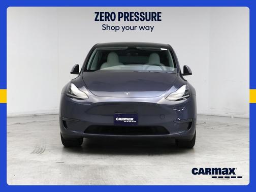 Gray 2023 Tesla Model Y Long Range