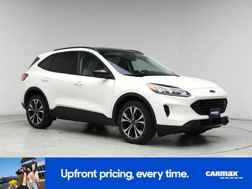 White 2022 Ford Escape SE