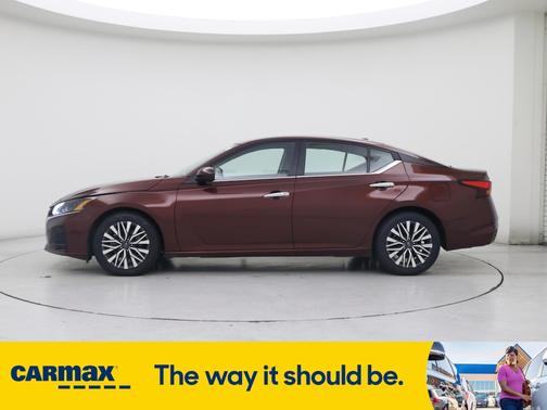 2023 Nissan Altima SV