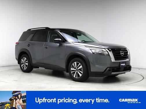 Gray 2024 Nissan Pathfinder SL