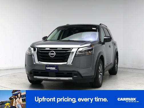 Gray 2024 Nissan Pathfinder SL
