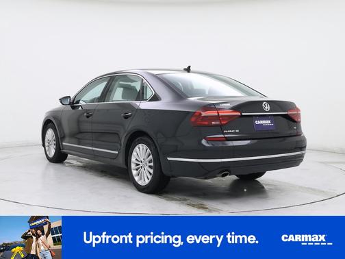 Black 2017 Volkswagen Passat SE
