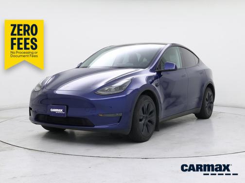 Blue 2024 Tesla Model Y Long Range