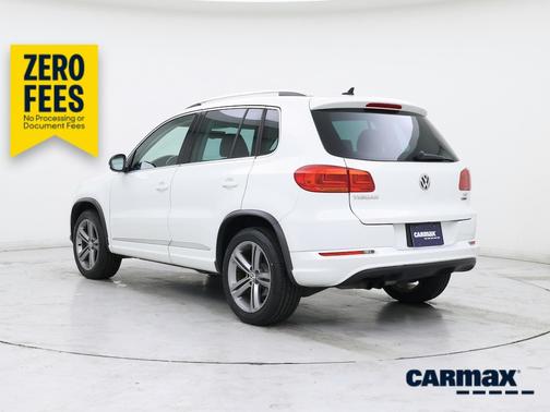 White 2017 Volkswagen Tiguan Sport