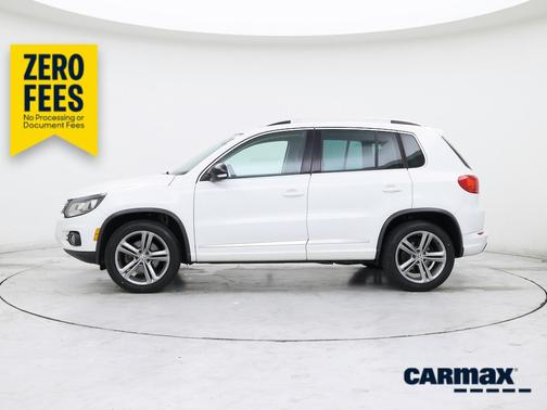 White 2017 Volkswagen Tiguan Sport