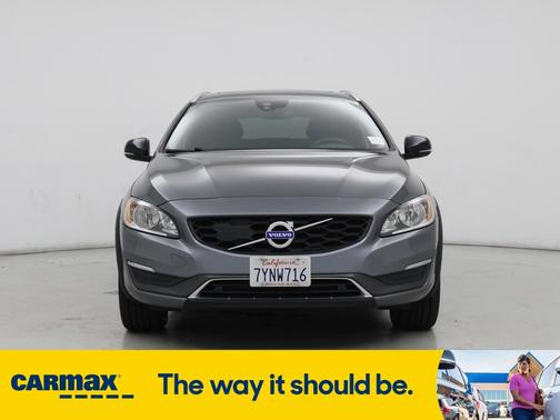2016 Volvo V60 Cross Country T5