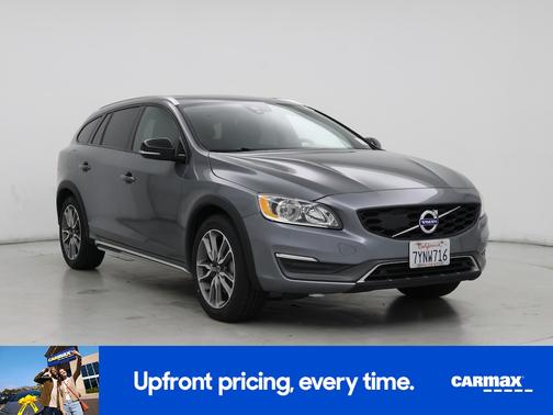 2016 Volvo V60 Cross Country T5