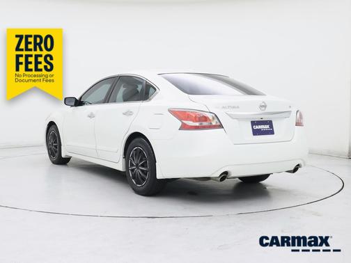 White 2015 Nissan Altima S