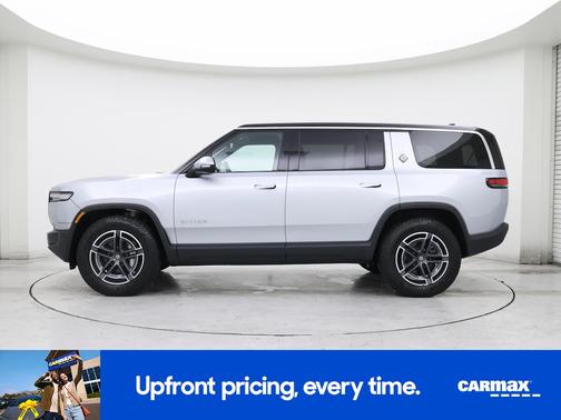 2026 Rivian R1S Dual Motor Standard